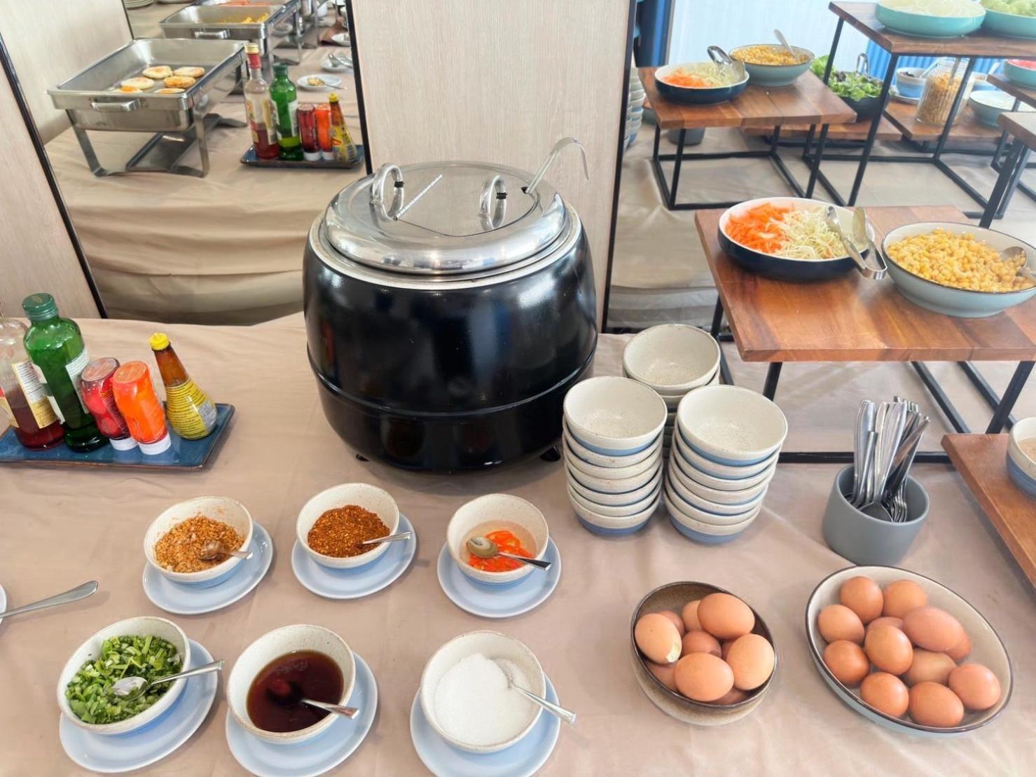 Wellness Stay & Hotel Sukhumvit 107 Bangkok Eksteriør bilde